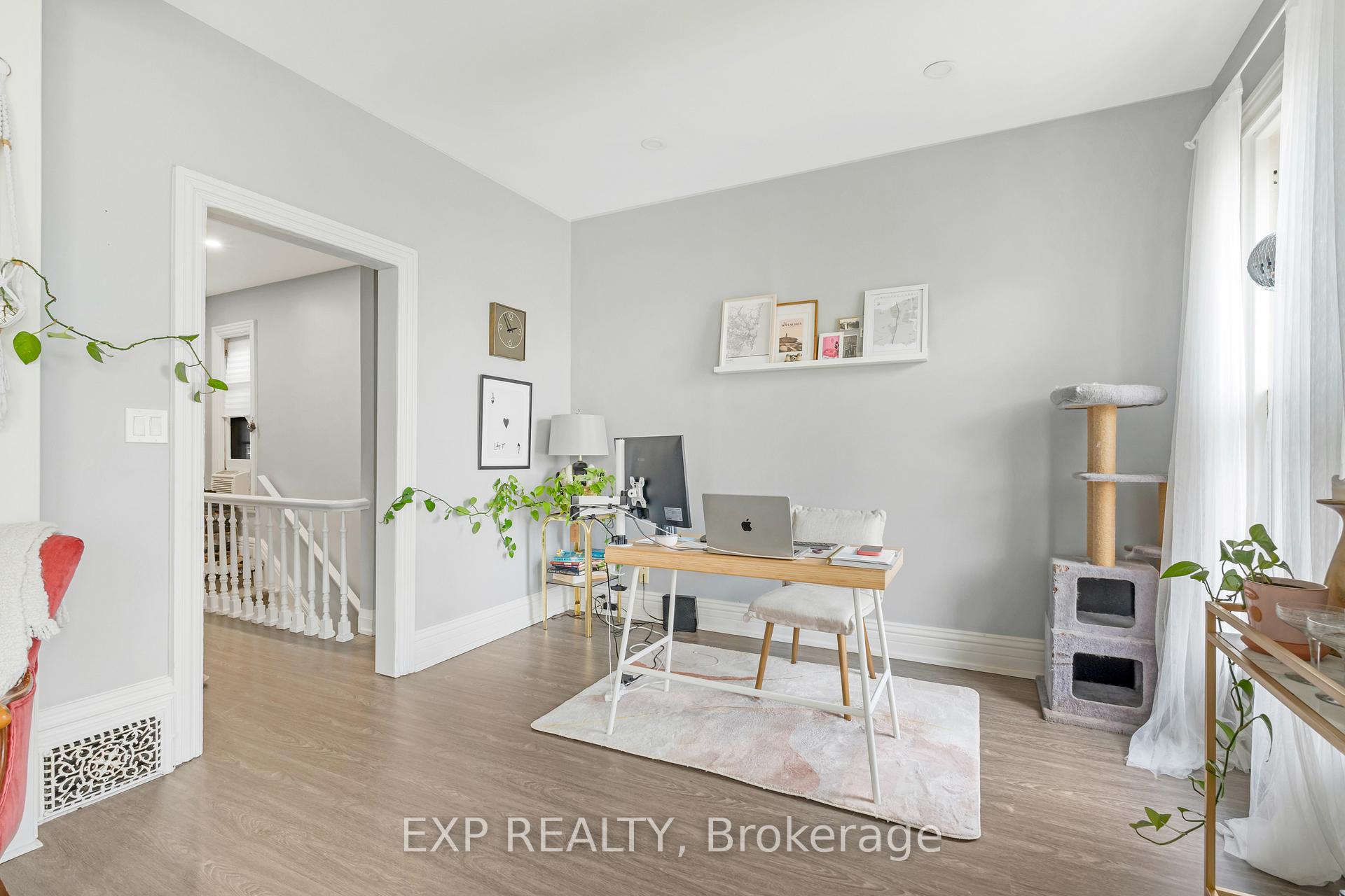 Photo 13 of 147 Elgin Street, Hamilton, Beasley — HOMEH