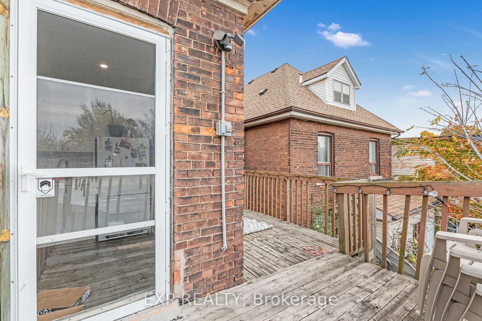 Photo 14 of 147 Elgin Street, Hamilton, Beasley — HOMEH