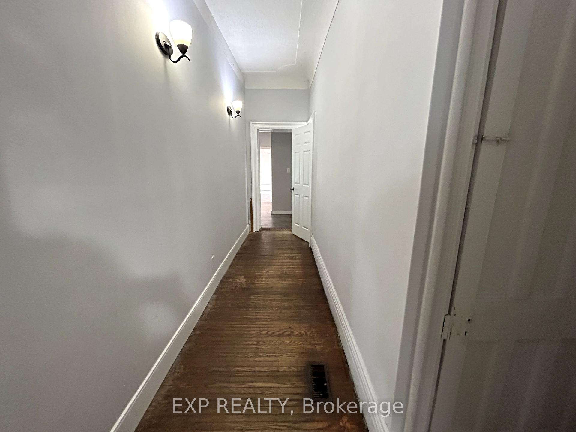 Photo 18 of 147 Elgin Street, Hamilton, Beasley — HOMEH