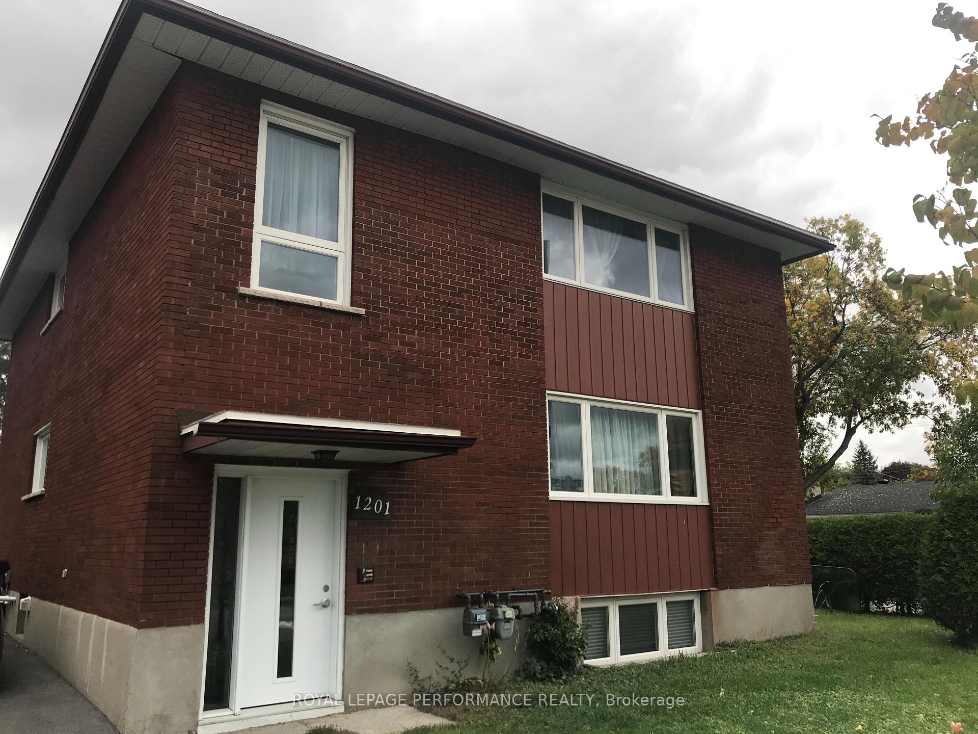 Front of Unit C, 1201 Maitland Avenue