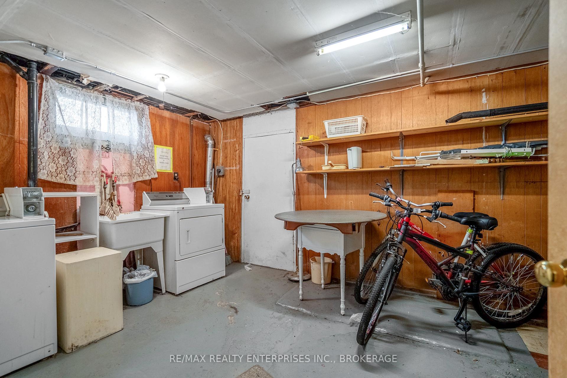 Photo 18 of 496 Carlton Street, St. Catharines, Carlton/Bunting — HOMEH