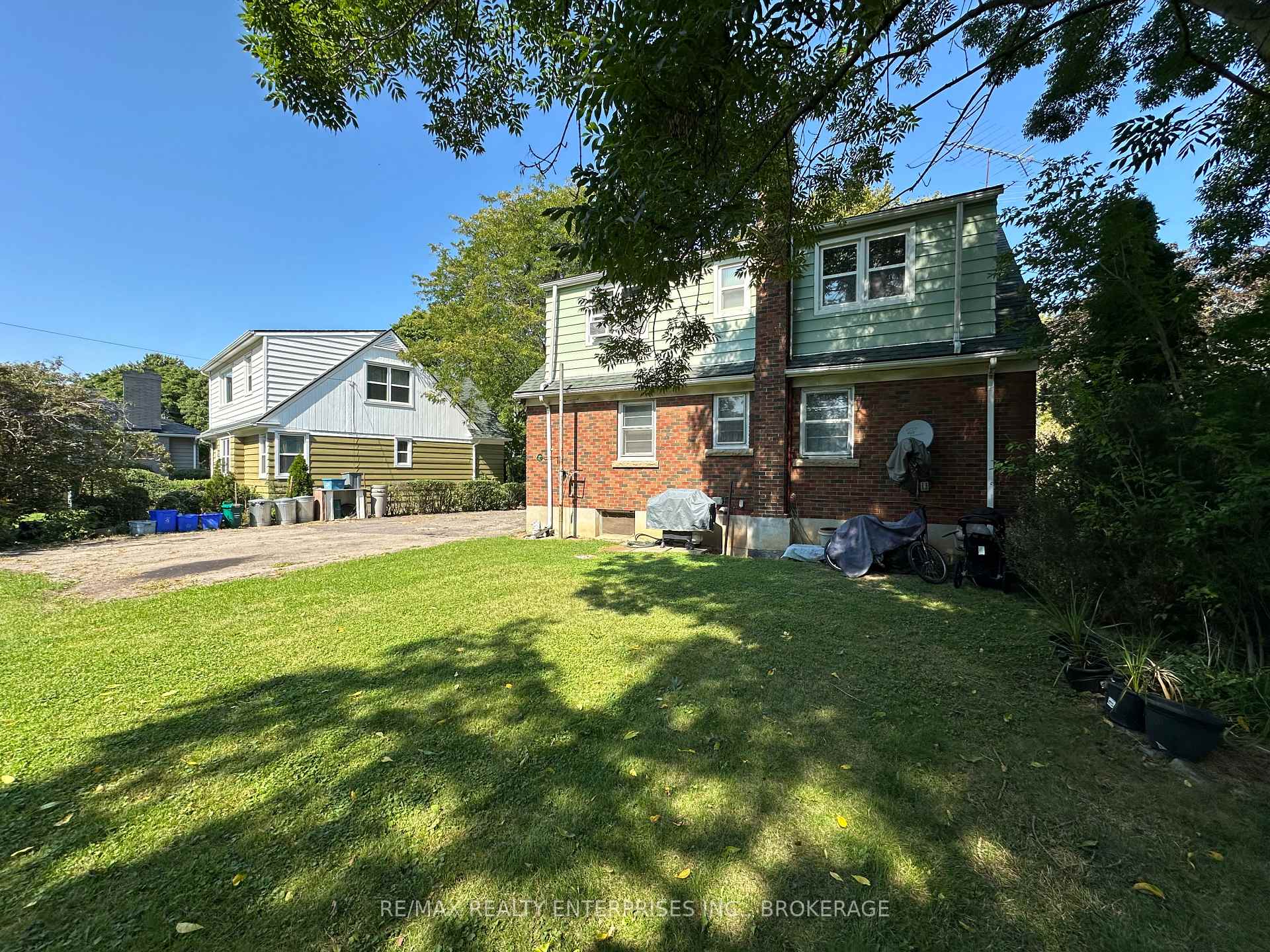 Photo 24 of 496 Carlton Street, St. Catharines, Carlton/Bunting — HOMEH