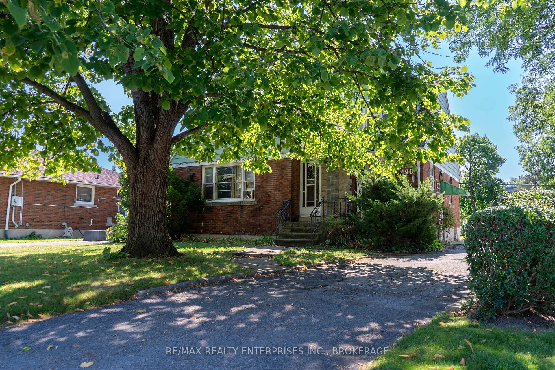 Photo 26 of 496 Carlton Street, St. Catharines, Carlton/Bunting — HOMEH