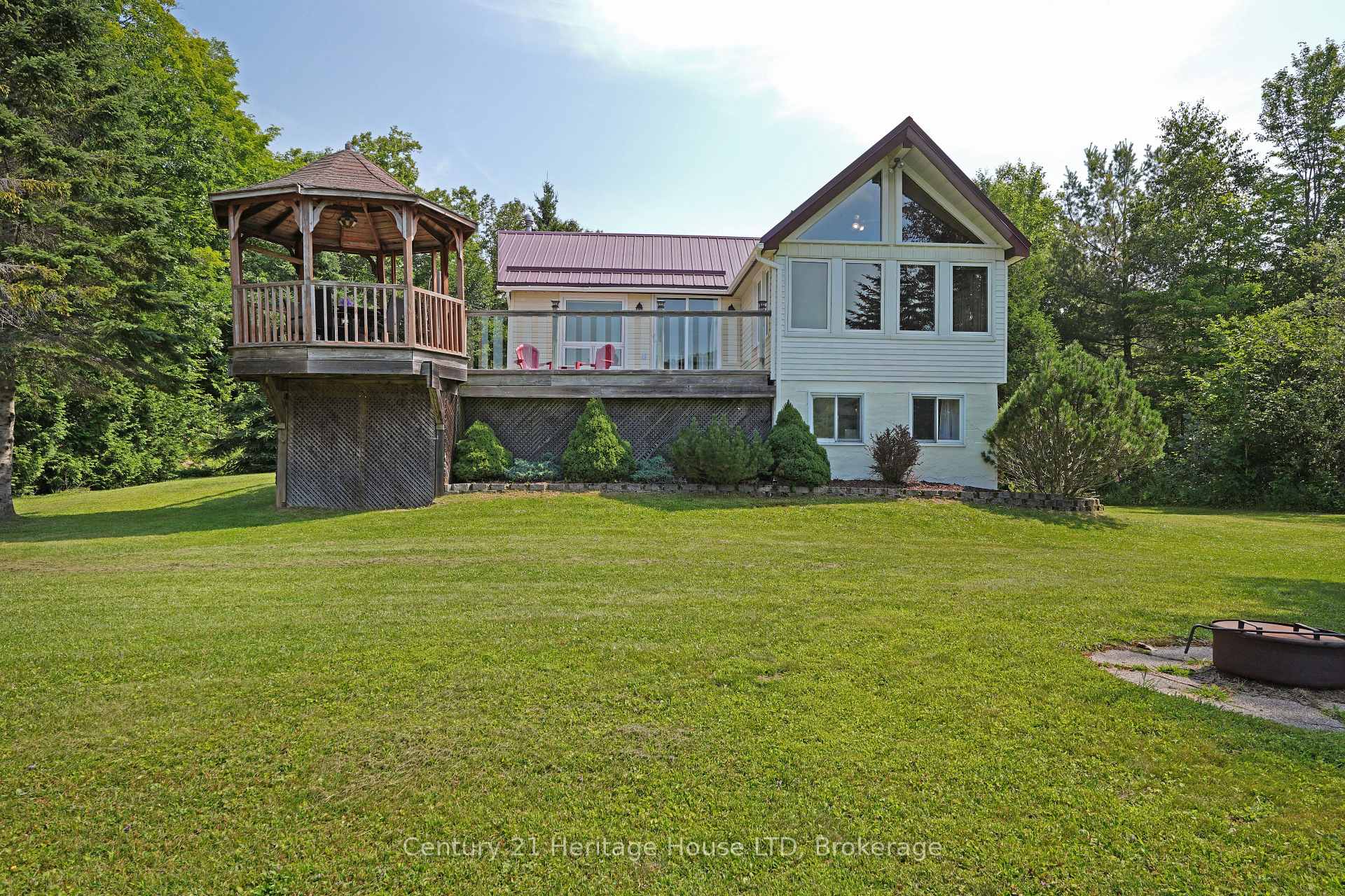 Photo 12 of 391 Pine Drive, Faraday — HOMEH