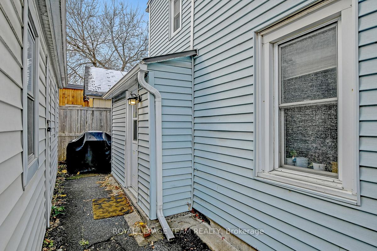 Photo 5 of 56 Champagne Avenue S, Ottawa, West Centre Town — HOMEH