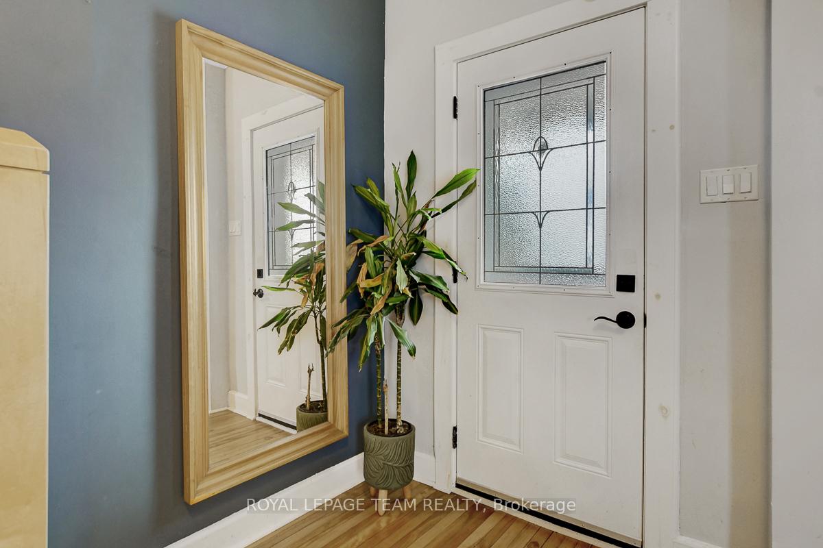 Photo 6 of 56 Champagne Avenue S, Ottawa, West Centre Town — HOMEH
