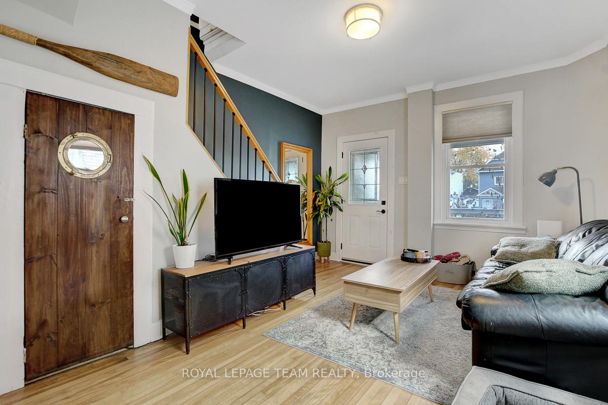 Photo 12 of 56 Champagne Avenue S, Ottawa, West Centre Town — HOMEH