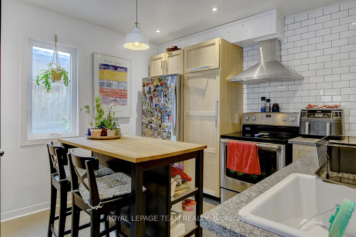Photo 11 of 56 Champagne Avenue S, Ottawa, West Centre Town — HOMEH