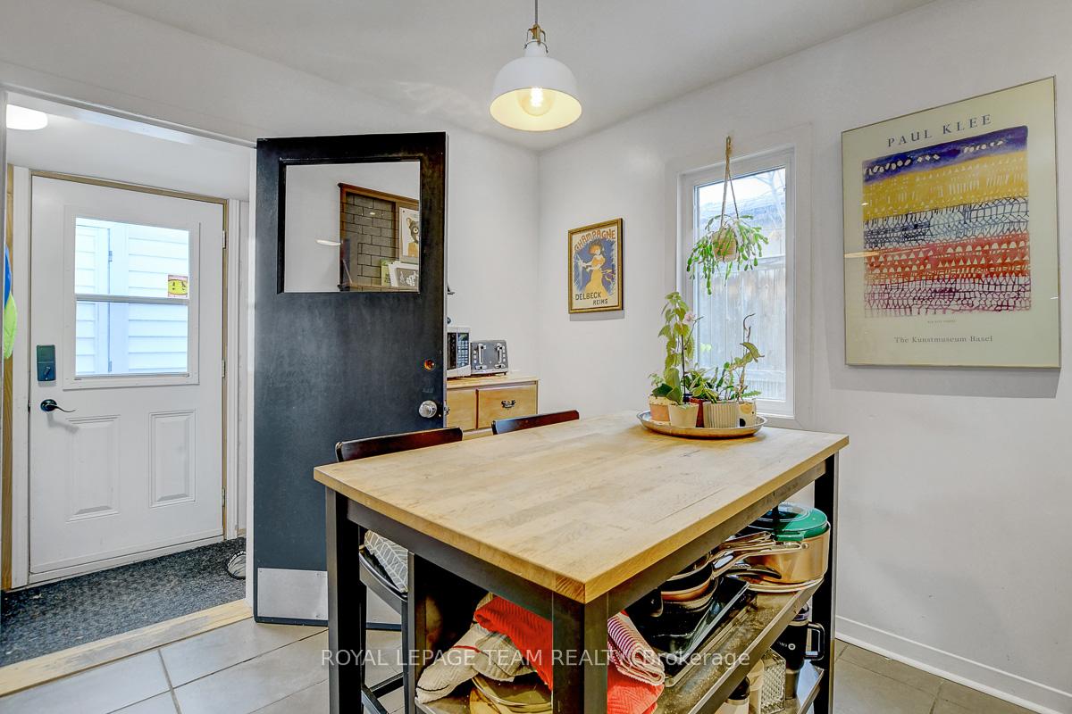 Photo 14 of 56 Champagne Avenue S, Ottawa, West Centre Town — HOMEH