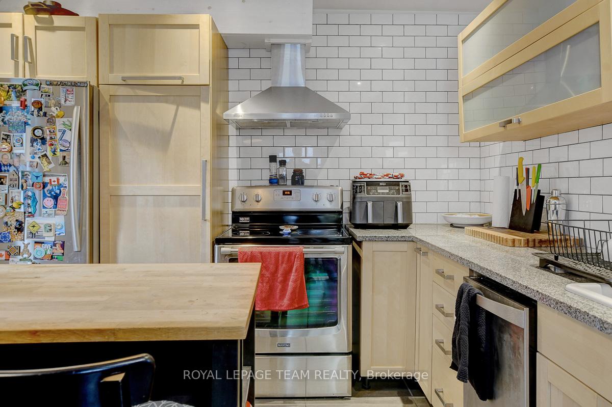 Photo 18 of 56 Champagne Avenue S, Ottawa, West Centre Town — HOMEH
