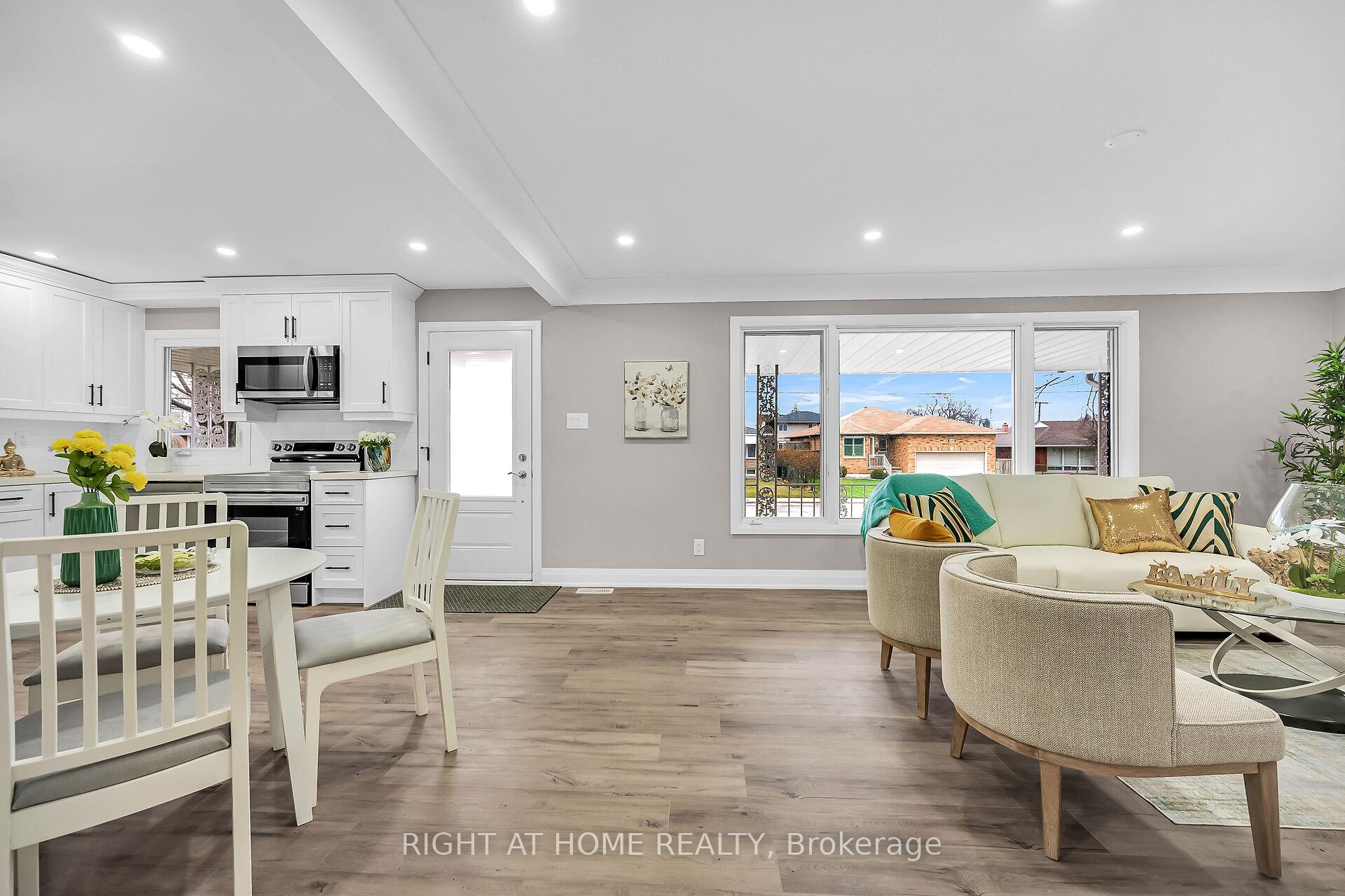 Photo 7 of 147 Allenby Avenue, Hamilton, Balfour — HOMEH