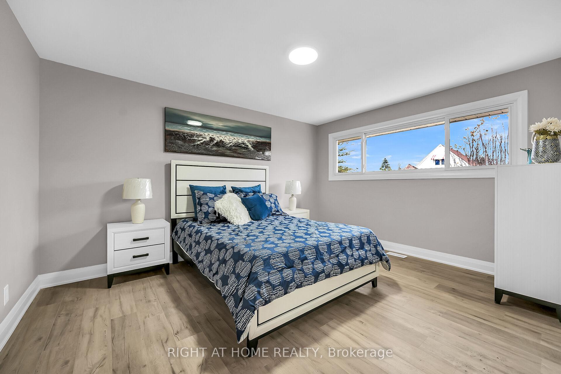 Photo 11 of 147 Allenby Avenue, Hamilton, Balfour — HOMEH