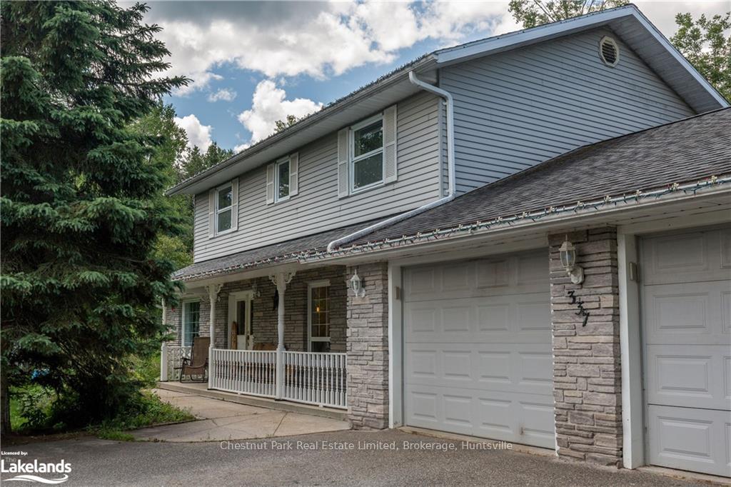Photo 2 of 337 Ontario Street, Burk's Falls — HOMEH