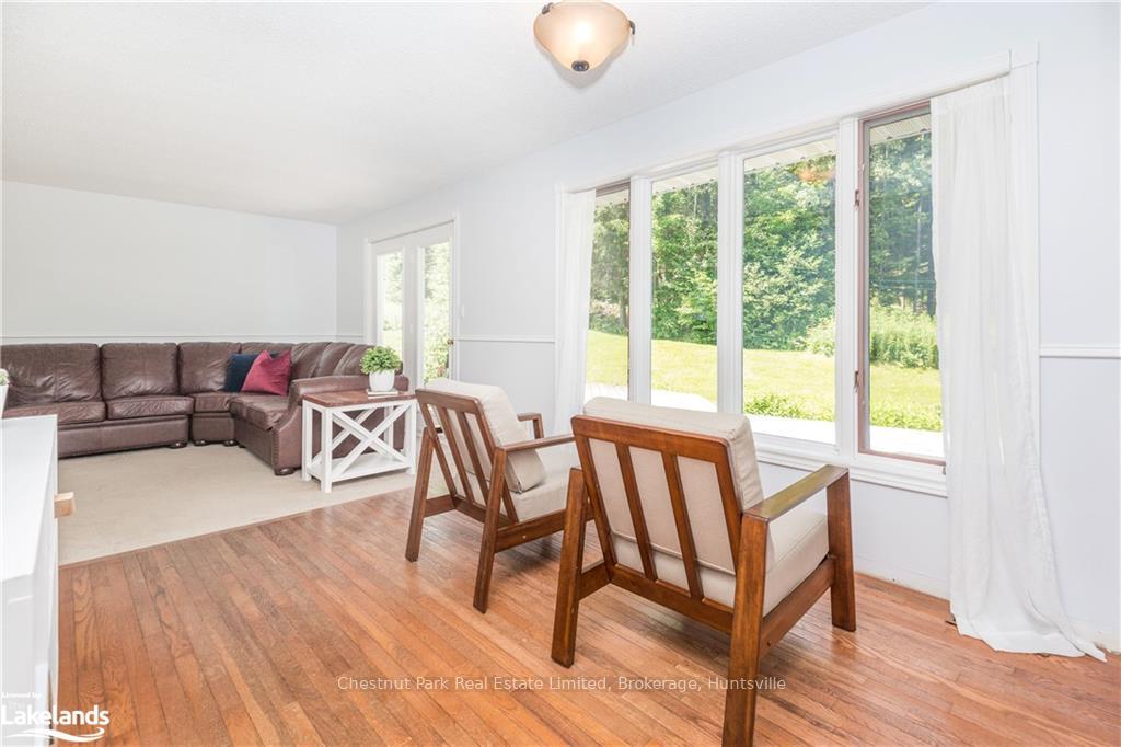 Photo 8 of 337 Ontario Street, Burk's Falls — HOMEH