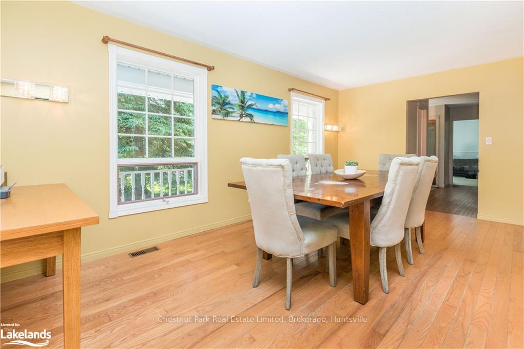 Photo 13 of 337 Ontario Street, Burk's Falls — HOMEH