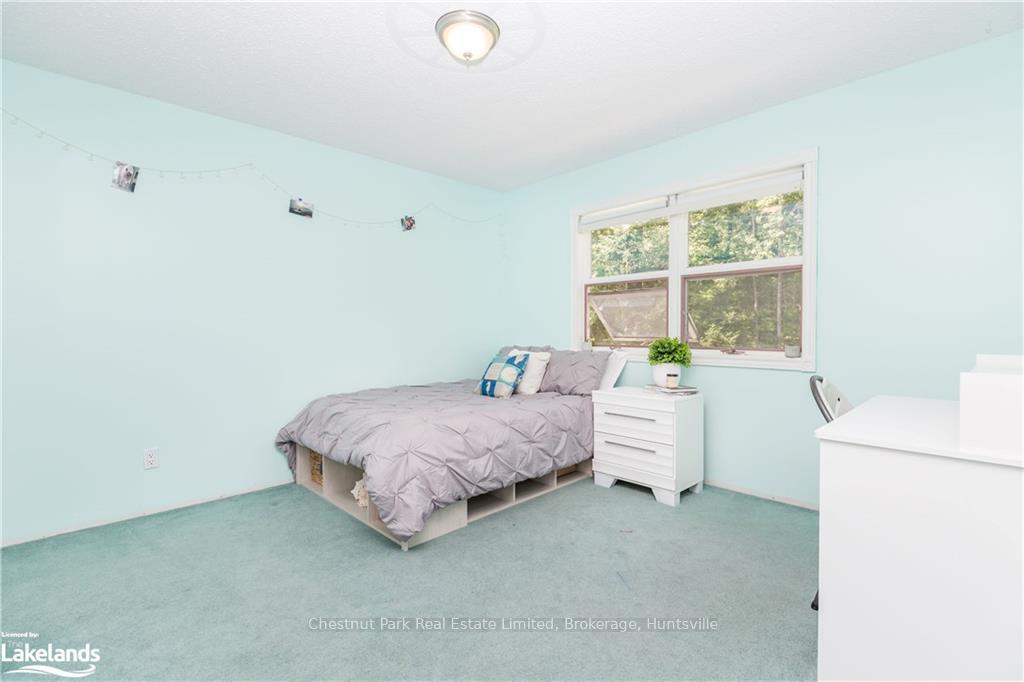 Photo 16 of 337 Ontario Street, Burk's Falls — HOMEH