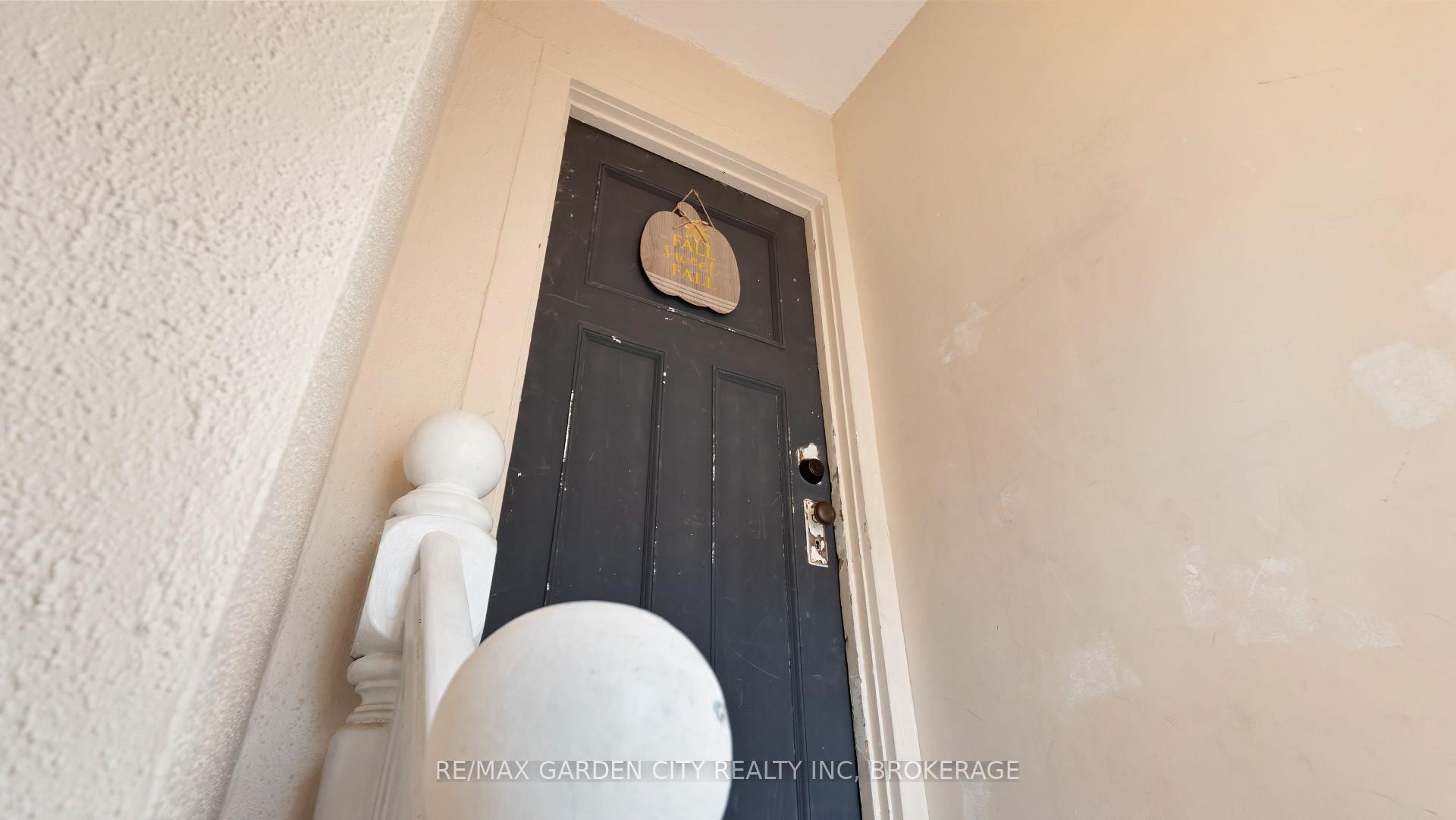 Photo 16 of 42 Dacotah Street, St. Catharines, Downtown — HOMEH