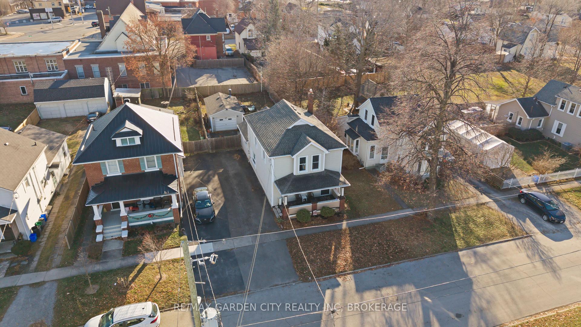 Photo 34 of 42 Dacotah Street, St. Catharines, Downtown — HOMEH