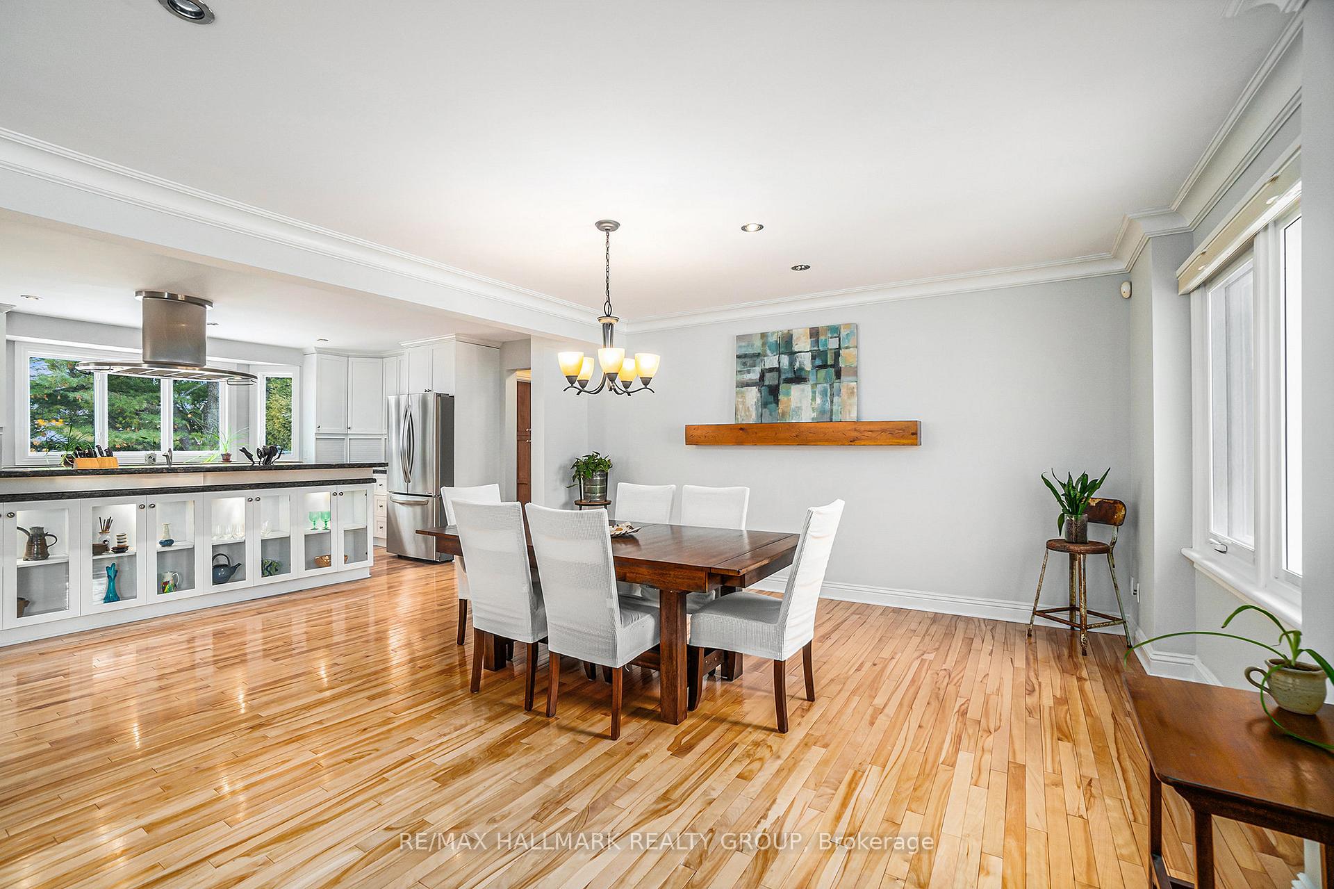 Photo 6 of 494 Mansfield Avenue, Ottawa, McKellar/Highland — HOMEH