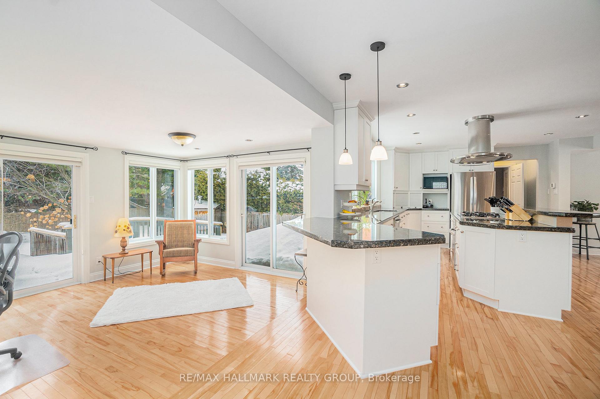 Photo 14 of 494 Mansfield Avenue, Ottawa, McKellar/Highland — HOMEH