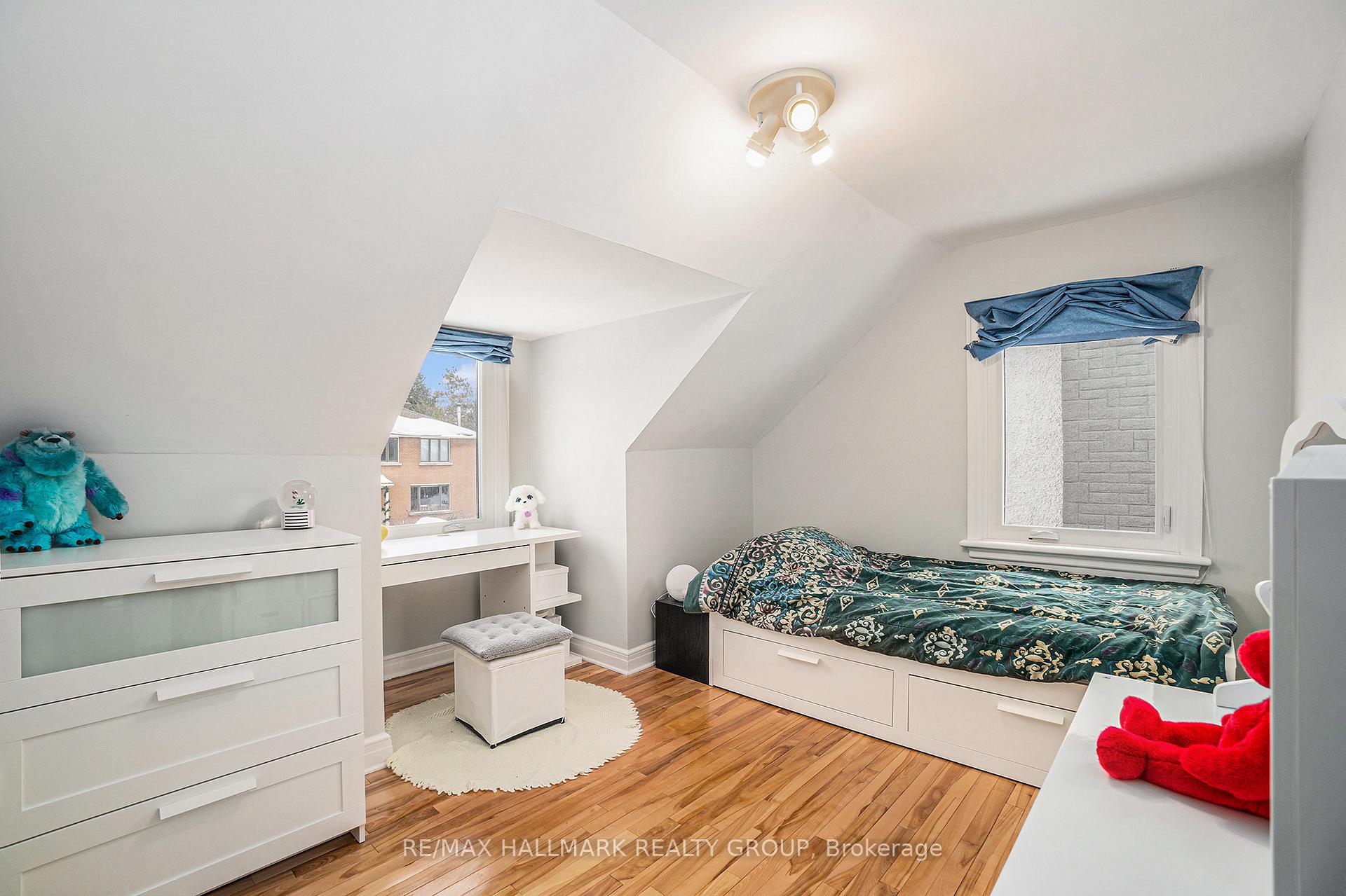 Photo 22 of 494 Mansfield Avenue, Ottawa, McKellar/Highland — HOMEH