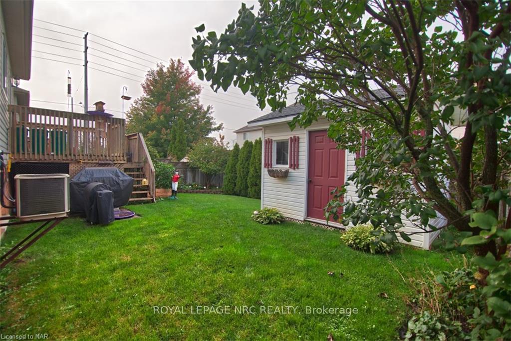Photo 15 of 3 Cozocar Crescent, St. Catharines, Rykert/Vansickle — HOMEH