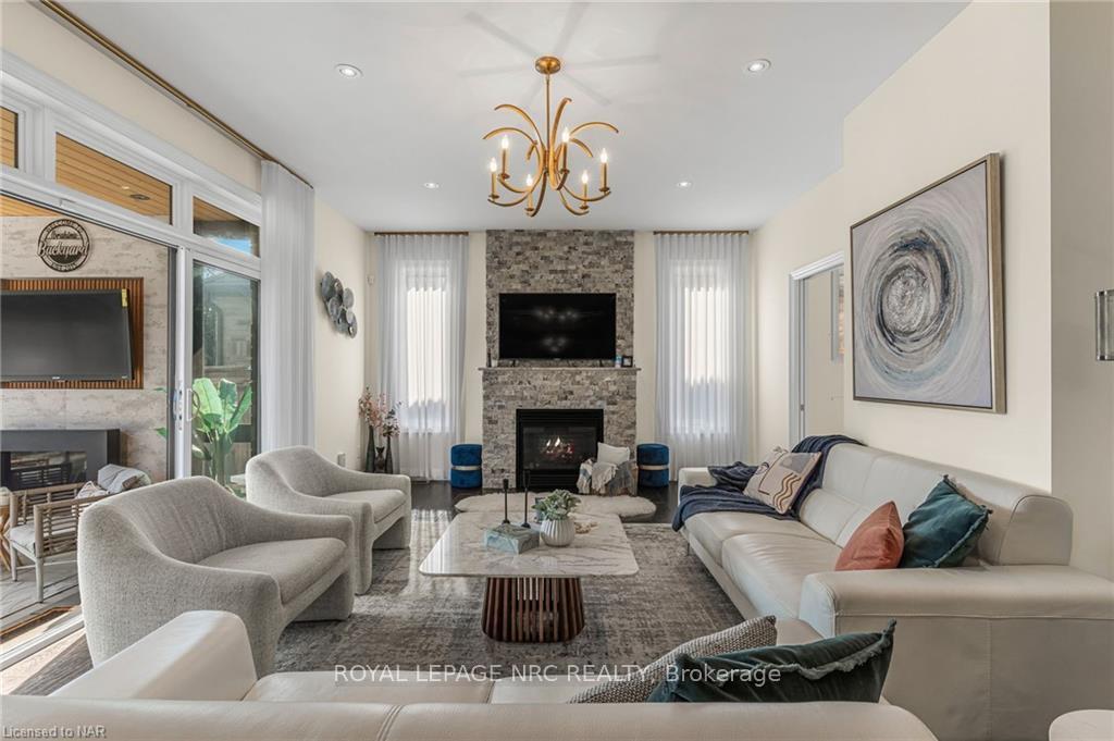 Photo 15 of 14 Tuscany Court, St. Catharines, Grapeview — HOMEH