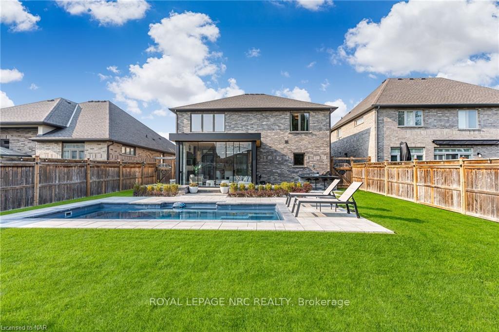 Photo 40 of 14 Tuscany Court, St. Catharines, Grapeview — HOMEH