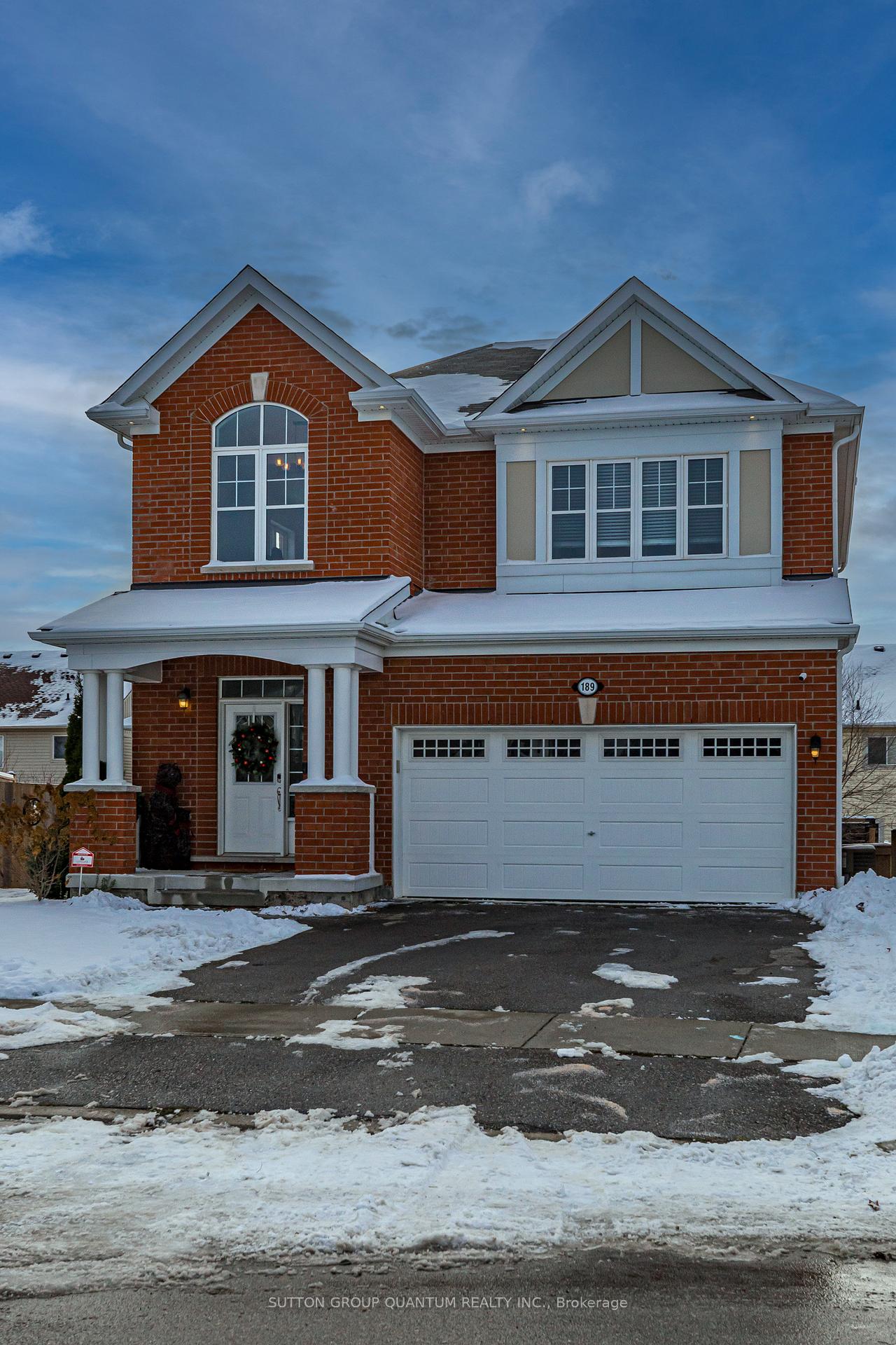 Photo 1 of 189 Stillwater Crescent, Hamilton, Waterdown — HOMEH