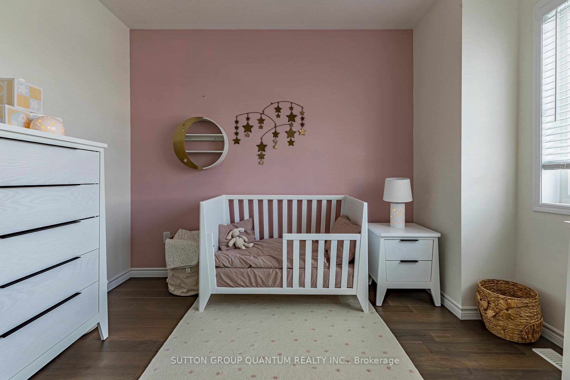 Photo 25 of 189 Stillwater Crescent, Hamilton, Waterdown — HOMEH
