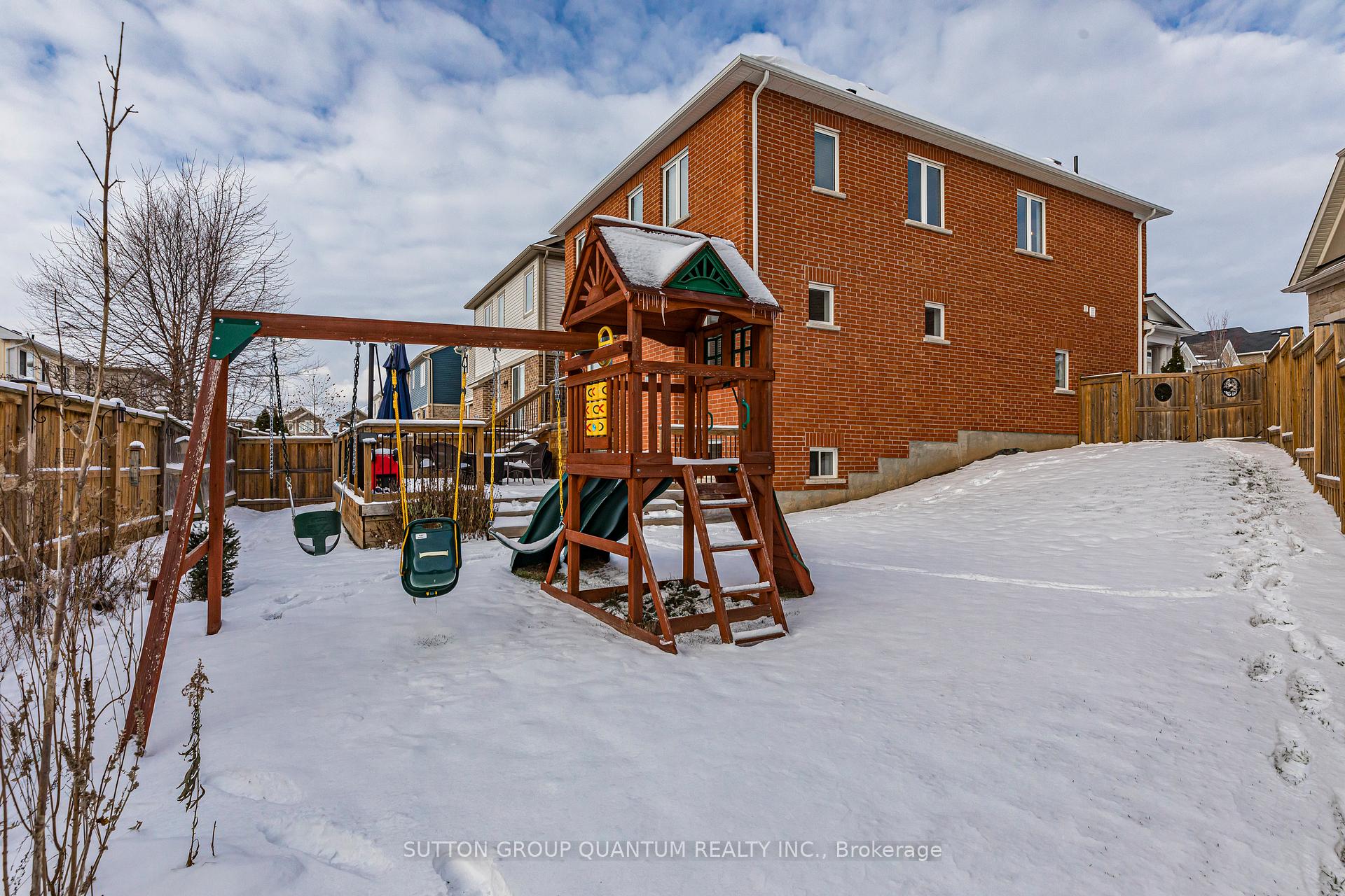 Photo 34 of 189 Stillwater Crescent, Hamilton, Waterdown — HOMEH