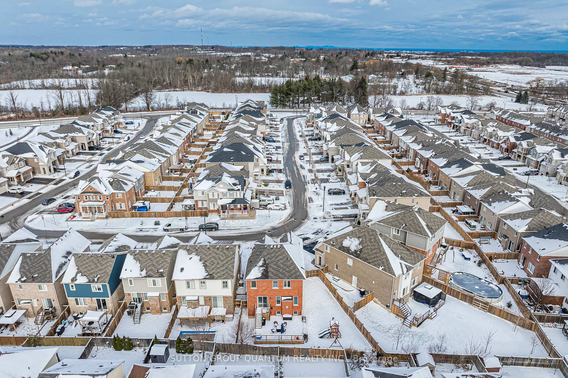 Photo 36 of 189 Stillwater Crescent, Hamilton, Waterdown — HOMEH