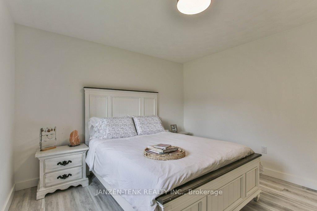 Photo 18 of 53561 Calton Line, Malahide, Calton — HOMEH