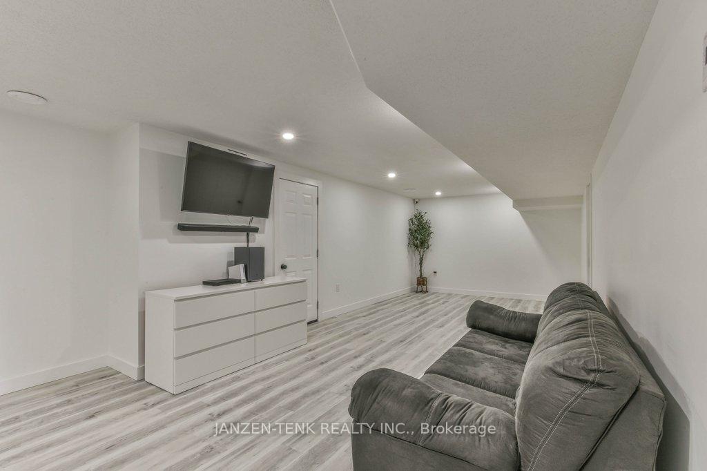 Photo 27 of 53561 Calton Line, Malahide, Calton — HOMEH