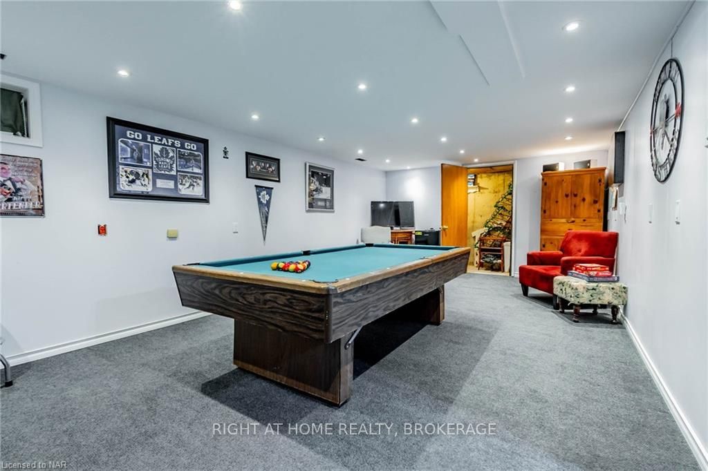 Photo 18 of 37 Bendingroad Crescent, St. Catharines, Lakeport — HOMEH