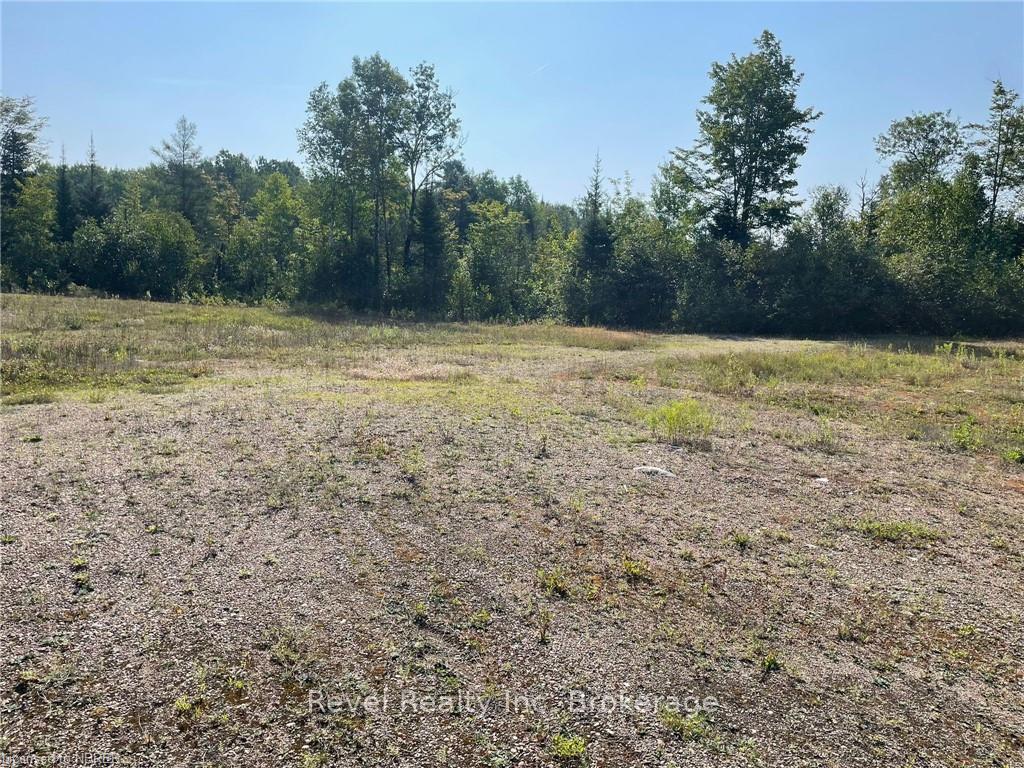 Photo 8 of 4155 Highway 17, Papineau-Cameron, Papineau Cameron — HOMEH
