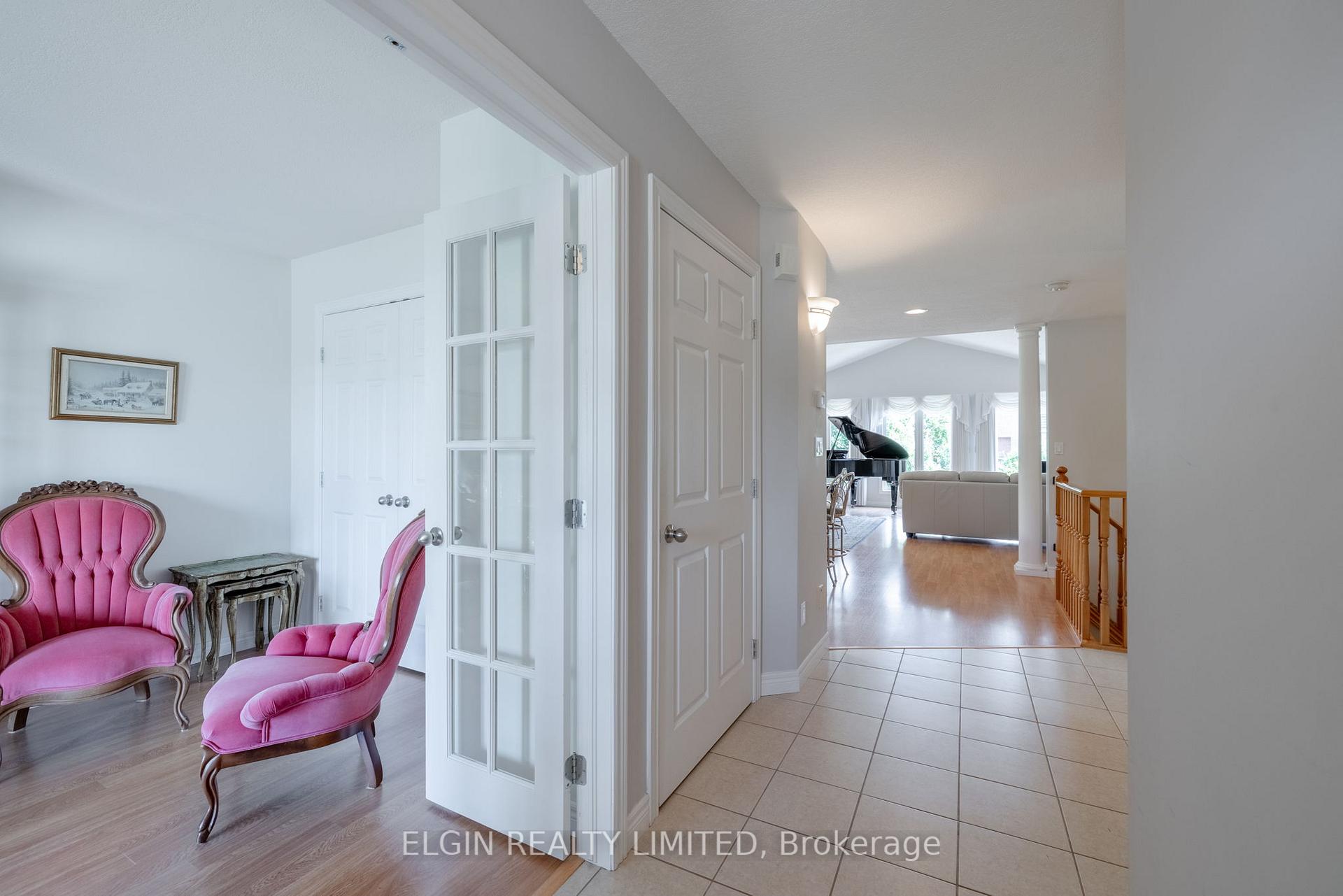Photo 6 of 111 Lake Margaret Trail, St. Thomas — HOMEH