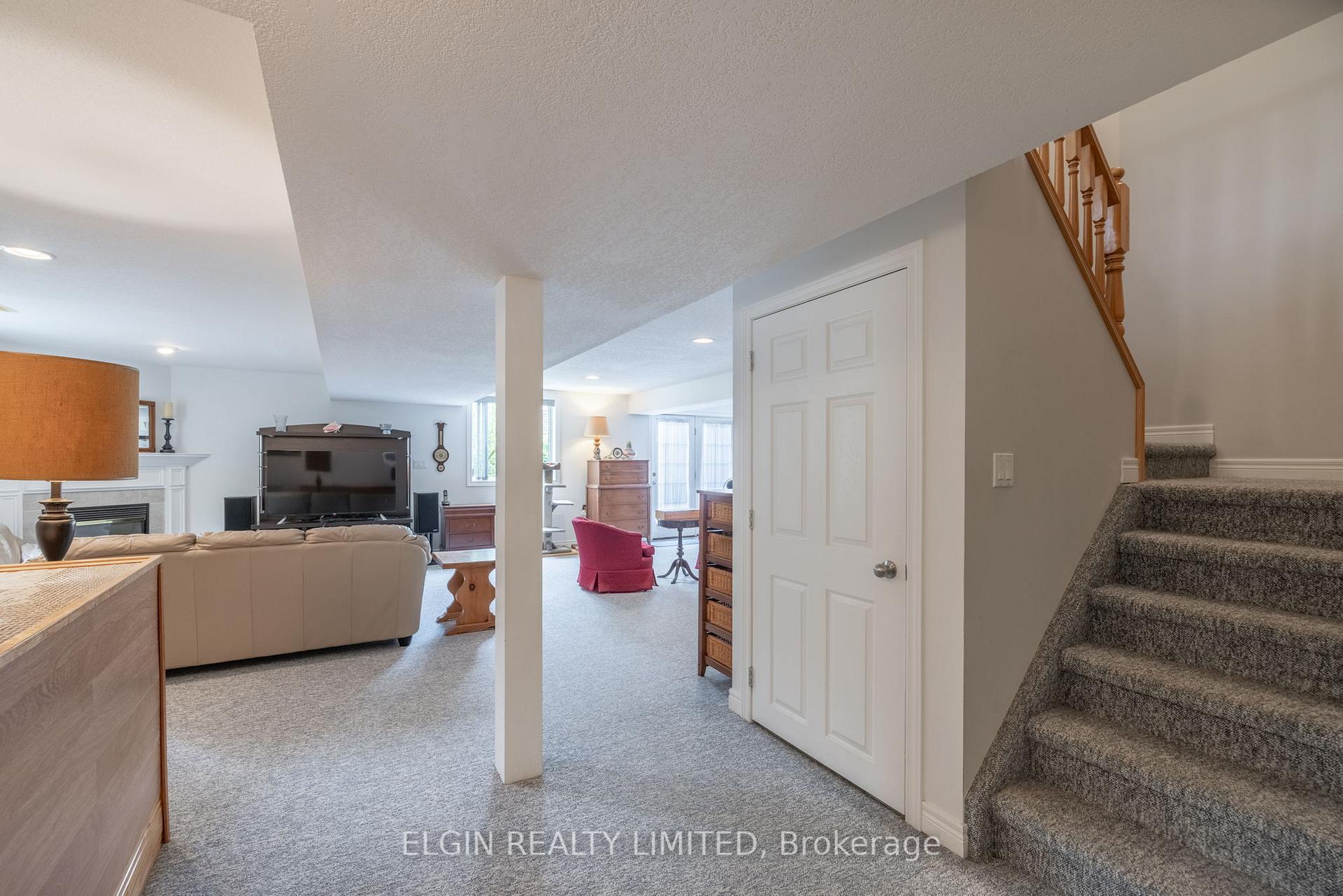 Photo 24 of 111 Lake Margaret Trail, St. Thomas — HOMEH