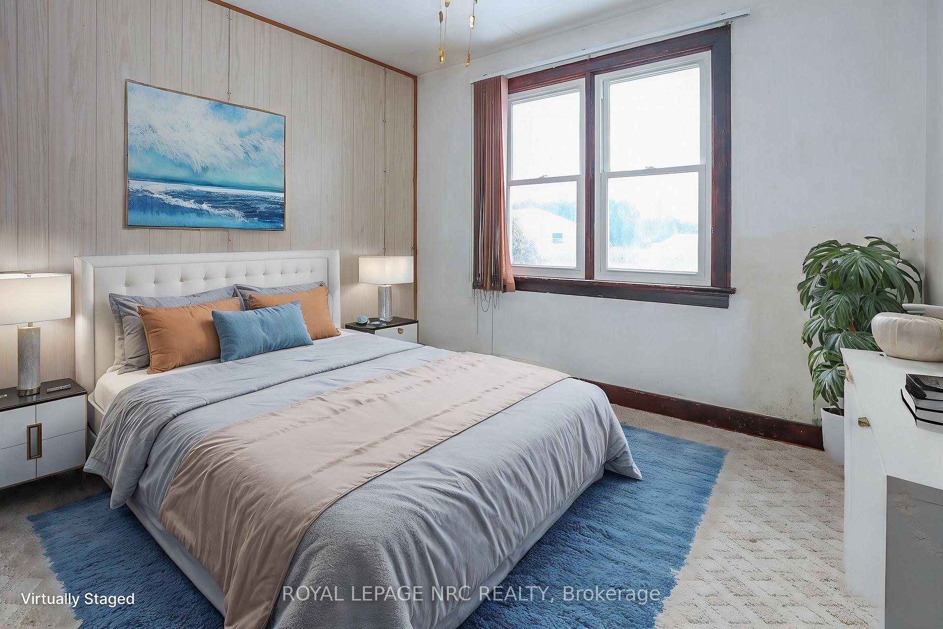 Photo 15 of 204 Lakeshore Road, St. Catharines, Vine/Linwell — HOMEH