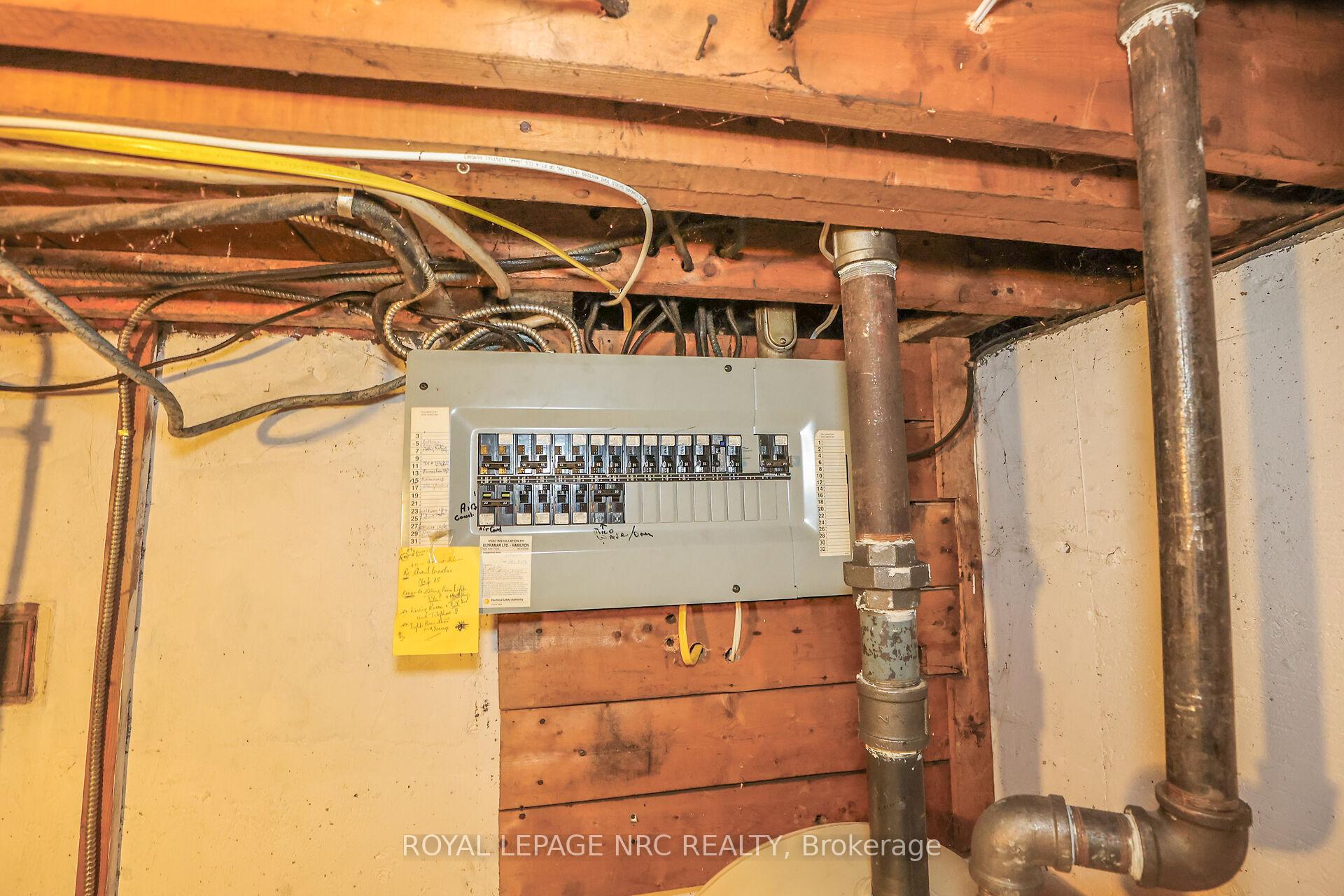 Photo 30 of 204 Lakeshore Road, St. Catharines, Vine/Linwell — HOMEH