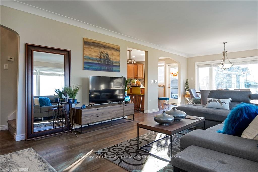 Photo 7 of 59 Bay Street, Callander — HOMEH