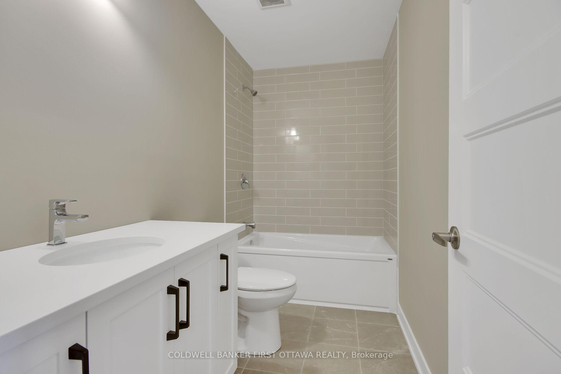 Photo 34 of 440 Thomas Street, Carleton Place — HOMEH