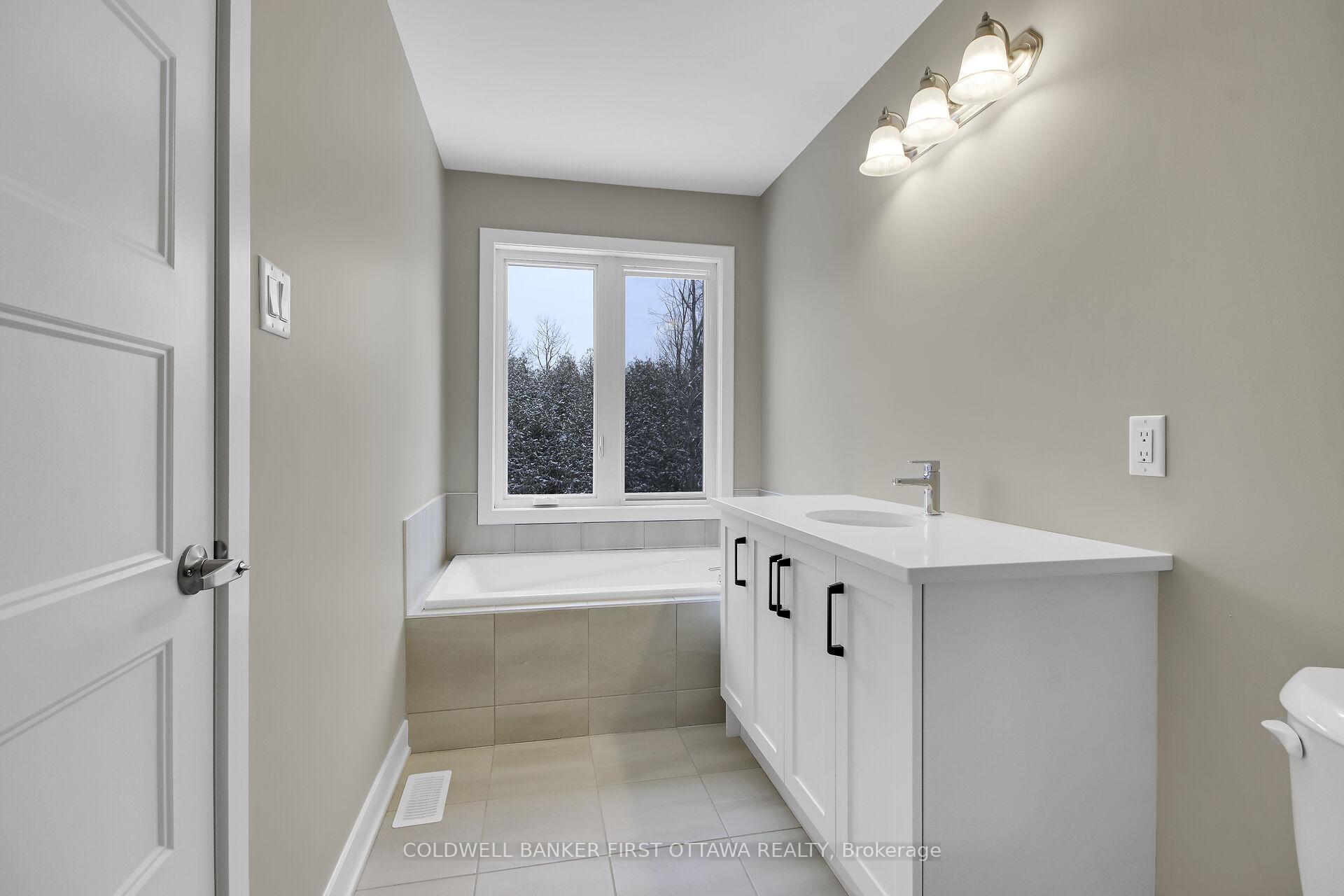 Photo 29 of 440 Thomas Street, Carleton Place — HOMEH