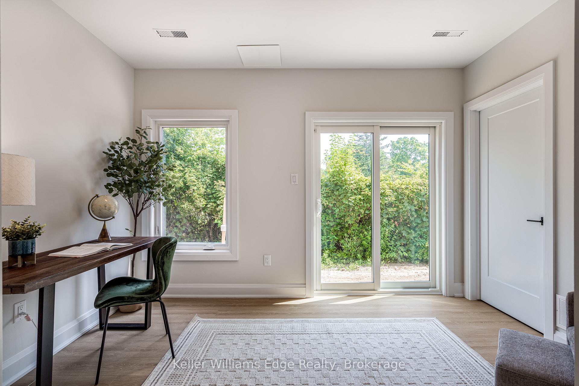 Photo 2 of 71 Fernridge Common, St. Catharines, Carlton/Bunting — HOMEH