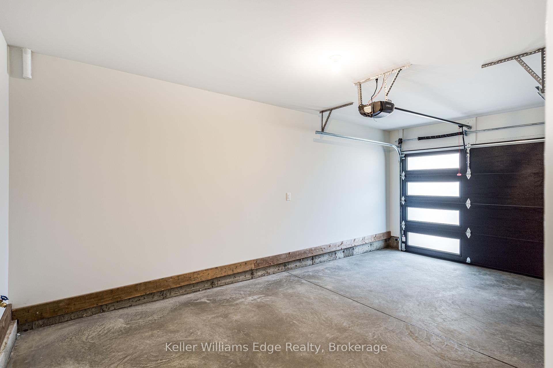 Photo 17 of 71 Fernridge Common, St. Catharines, Carlton/Bunting — HOMEH