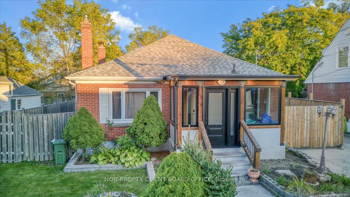 Photo 2 of 118 Second Street N, Hamilton, Stoney Creek — HOMEH
