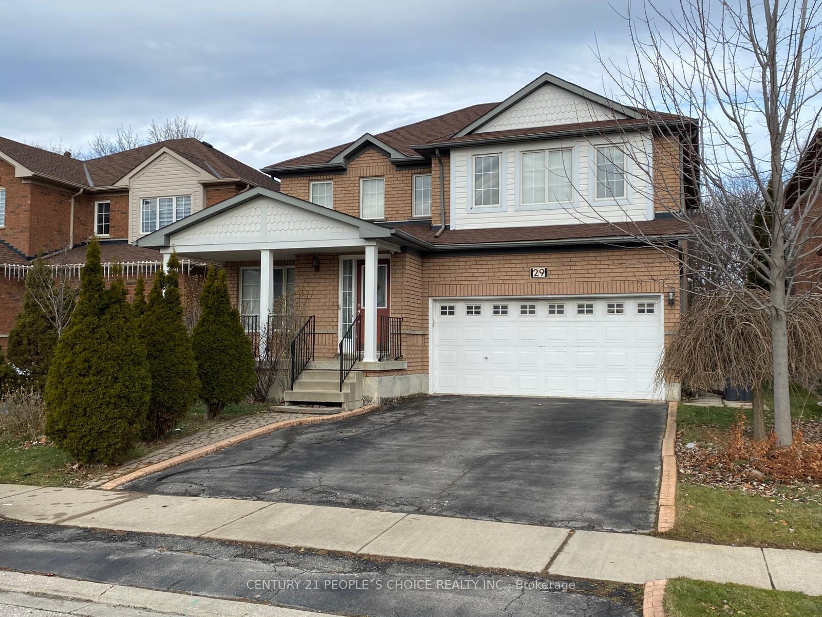 Front of Unit Lower, 29 Hollowgrove Boulevard