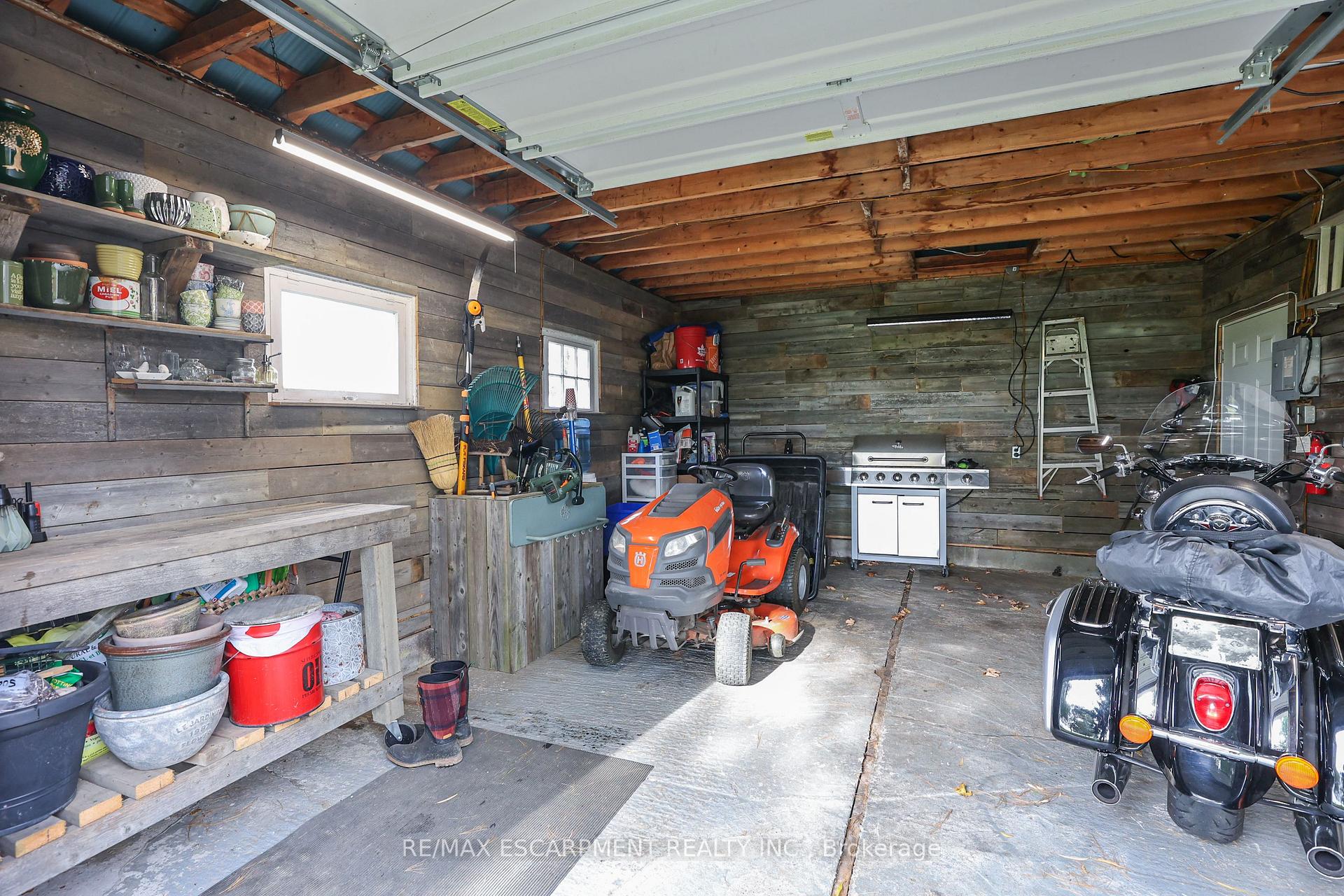 Photo 35 of 2104 Highway 56, Hamilton, Rural Glanbrook — HOMEH