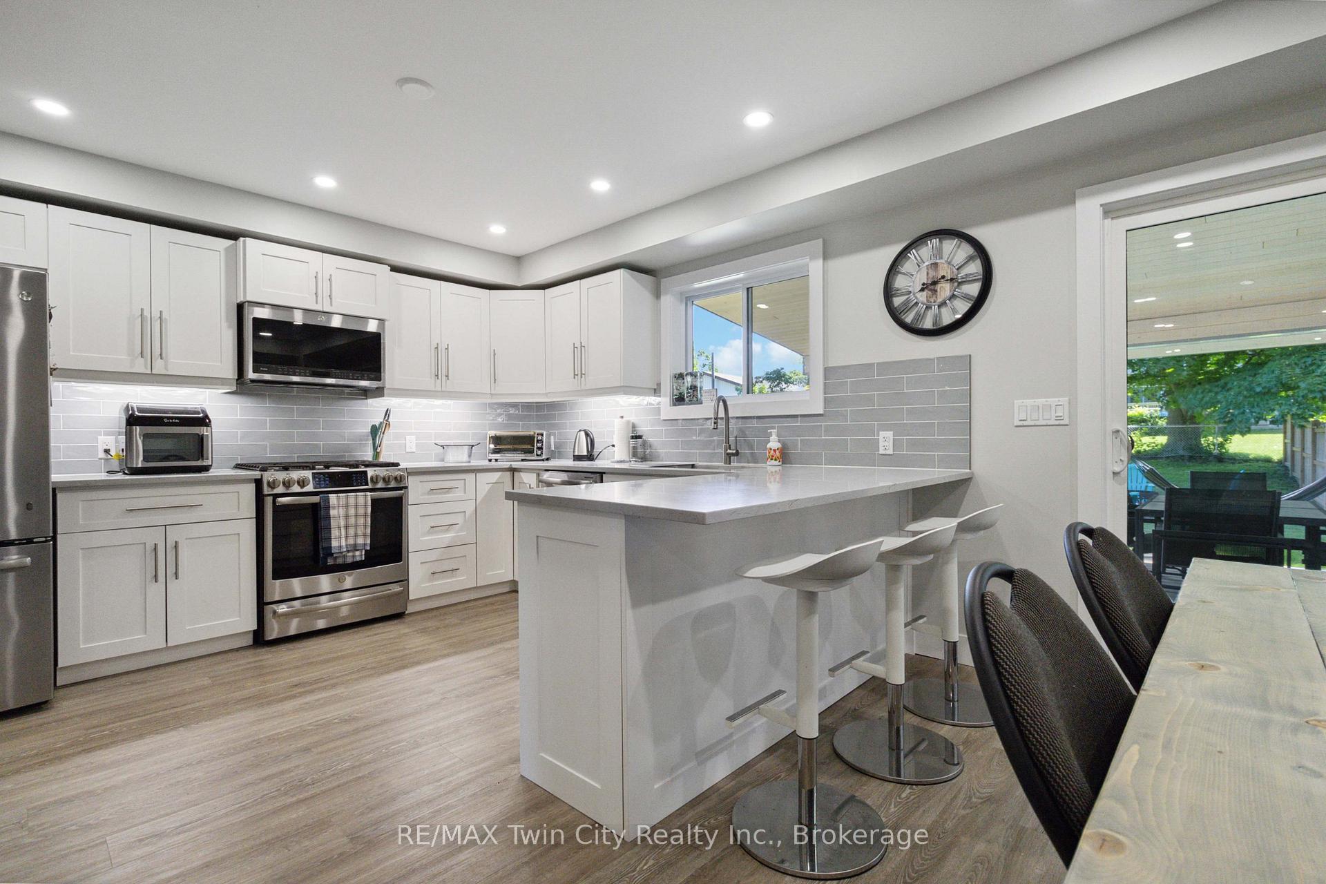 Photo 14 of 34A Strachan Street, Bayham, Port Burwell — HOMEH