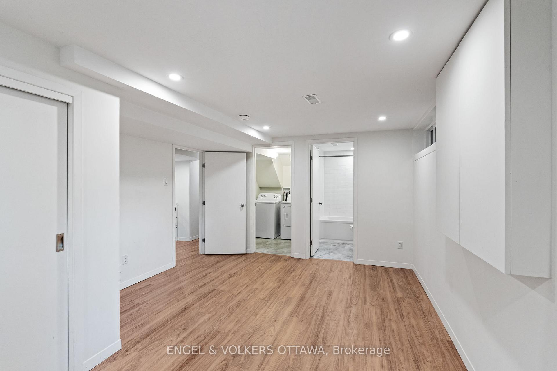 Photo 12 of Unit B, 20 Mohawk Crescent, Ottawa, Bruce Farm/Graham Park/Qualicum/Bellands — HOMEH